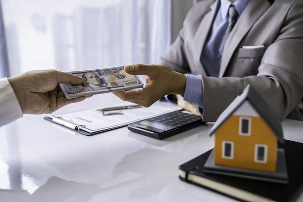 Restitution caution : Quelles sont les conditions et démarches nécessaires pour la récupérer sans encombre ?